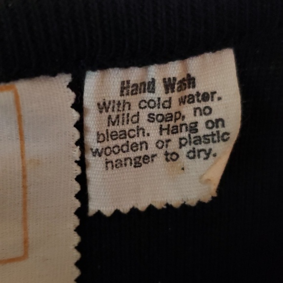 Black Rhinestone Tee Shirt Large - Picture 5 of 6